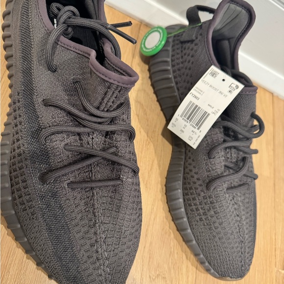 adidas gazelle silver green womens Adidas YEEZY BOOST 350 V2 'MX ROCK'  DTLR